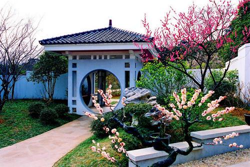 上海淀山湖梅园拓展训练基地